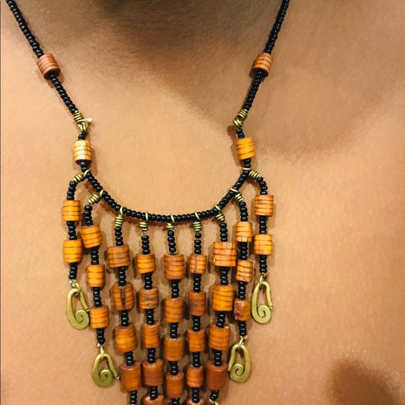 Handmade African Maasai Necklace - Picture 3 of 4